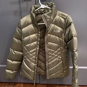Women’s size small green metallic puffer jacket/coat NWOT